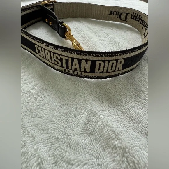 Christian Dior Adjustable Strap with Ring - Picture 3 of 3